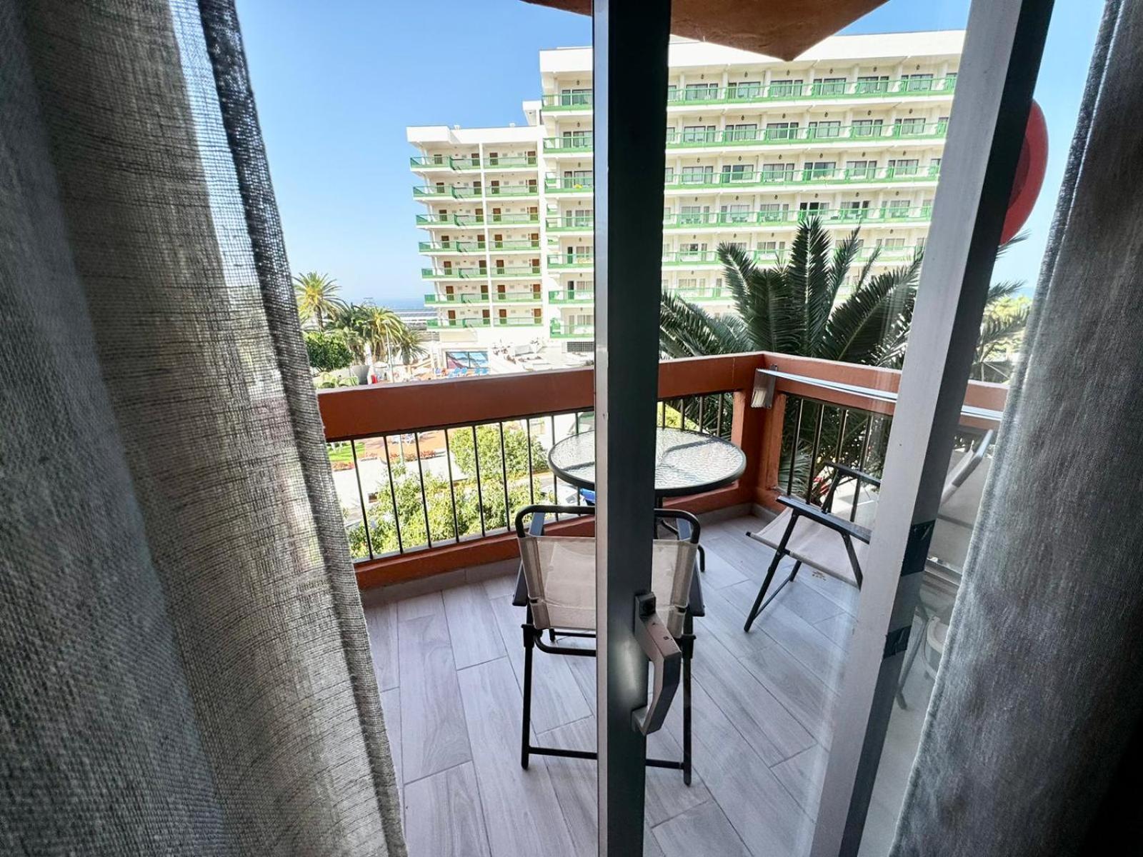 Ocean Breeze Oasis In Puerto De La Cruz Apartment Bagian luar foto